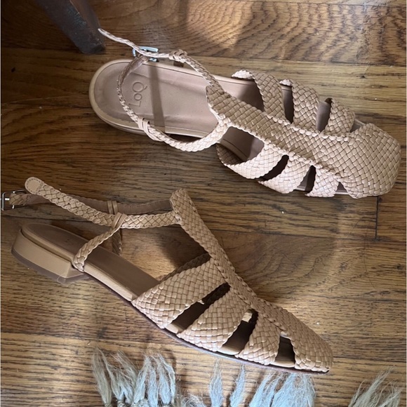 LoQ Arlo Braided Leather Fisherman Sandals - Picture 5 of 5